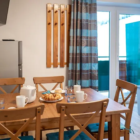 Apartment Authoria *